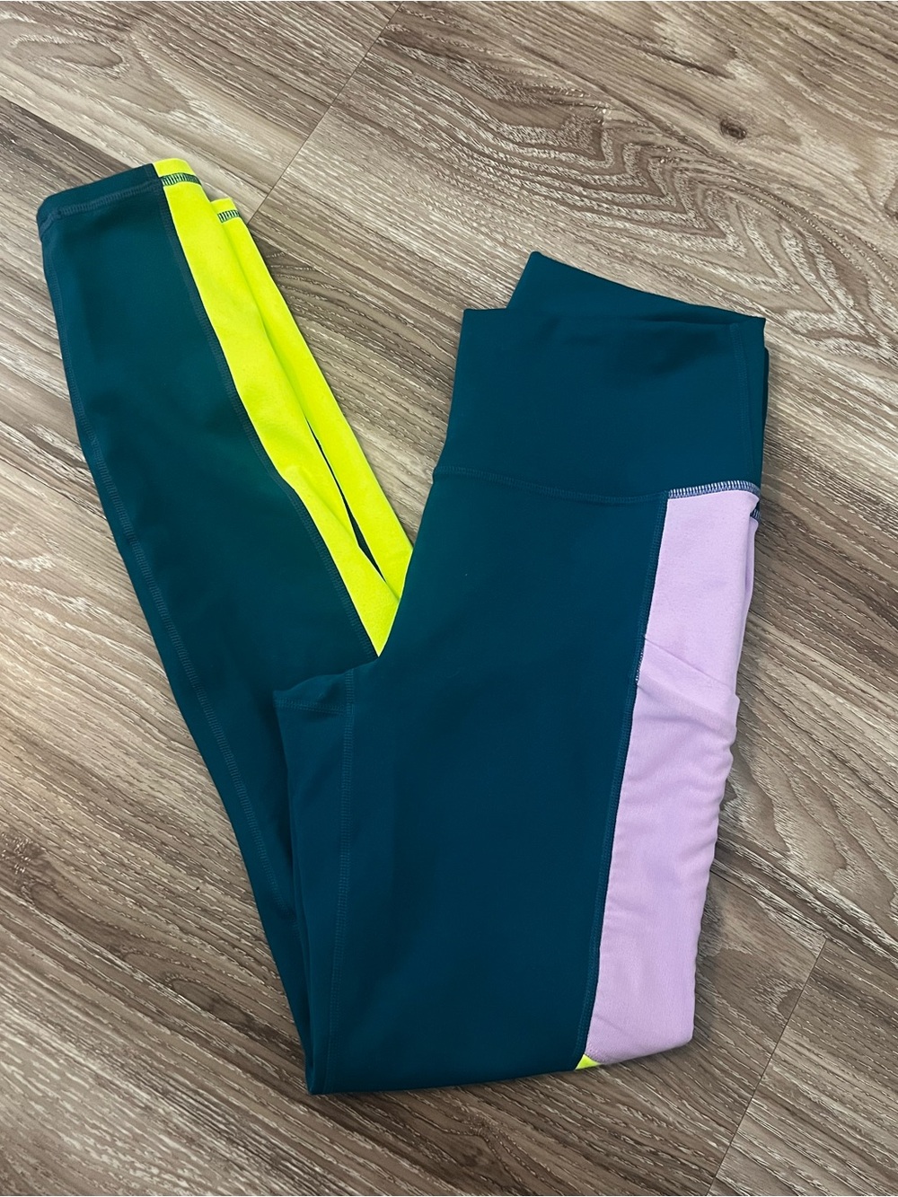Fabletics Leggings with side pockets size XS